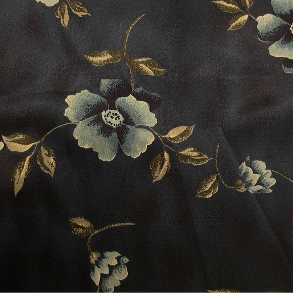 vintage blue floral skirt - Picture 2 of 3